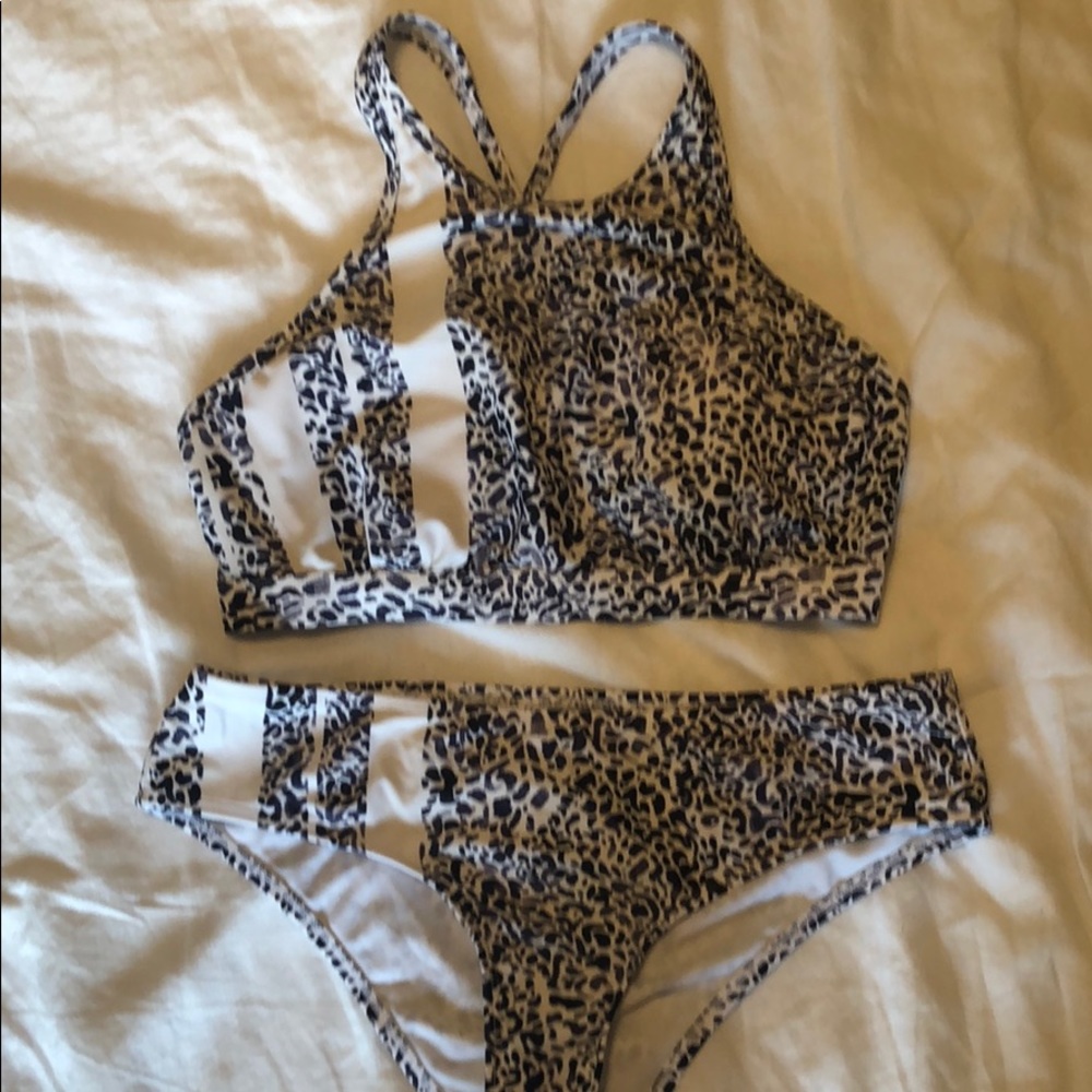 Athleta two piece swimsuit